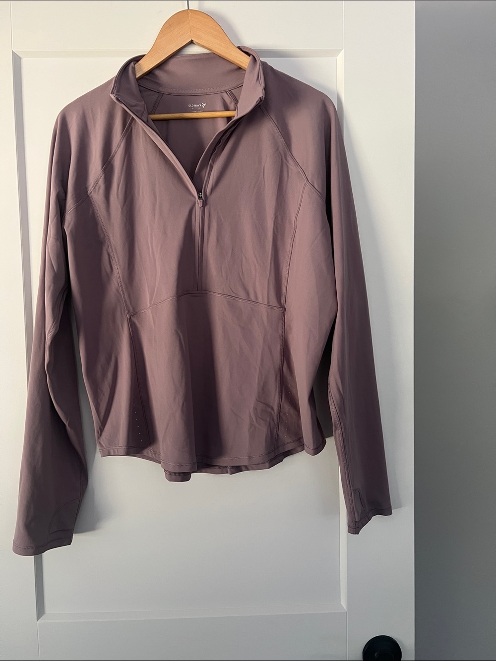 Old Navy Quarter-Zip Performance Top in Mauve